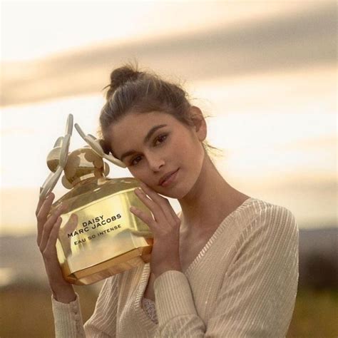 Kaia Gerber Delights In Marc Jacobs ‘daisy Eau So Intense Campaign In