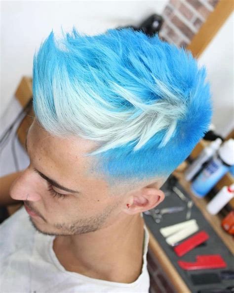 El corte de cabello fade es un estilo que tambien se lo suele llamar desvanecido o con disminución. Fashionable Men's Haircuts. : Men's Hair, Haircuts, Fade Haircuts, short, medium, long, buzzed ...