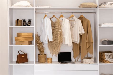 How To Create A Minimalist Wardrobe The New Way Emma