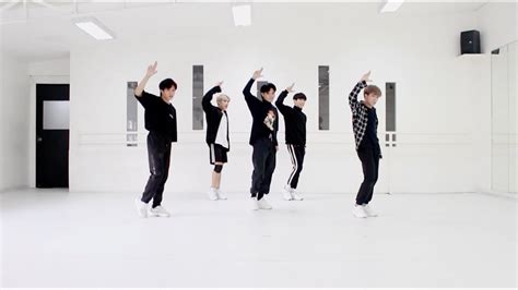 Officialsb19 #sb19 #sb19_justin #sb19_josh #sb19_sejun #sb19_ken #sb19_stell. SB19 - "Go Up" Dance Practice - YouTube