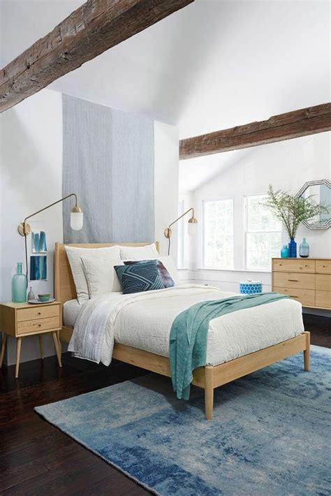 Our western bedroom decor offers so many options of rustic western elegance for your home. Remodelaholic | Modern Coastal Bedroom Decor Tips ...