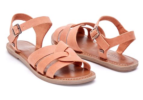 Sandals For Women The Best Option In Summer