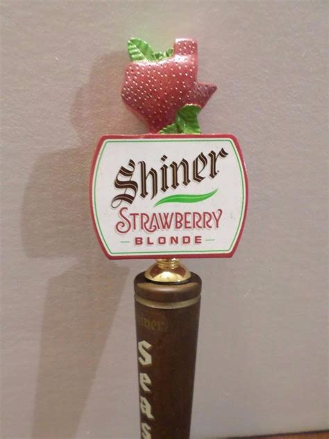 Shiner Strawberry Blonde Seasonal Texas 12 5 Draft Beer Keg Tap Handle 1884750232