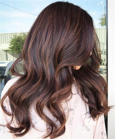 Dark Cinnamon Swirl Hair Color Coiffures Cheveux Longs