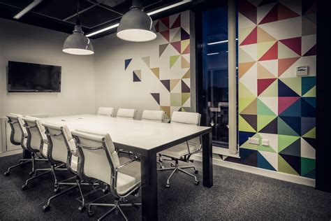 100 Office Wall Design Ideas To Increase The Productivity