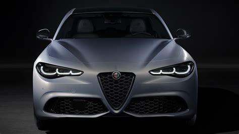 Alfa Romeo Shows Off Its Updated Giulia And Stelvio For 2023