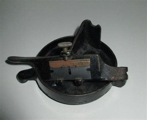 Vintage Little Shaver Pencil Sharpener Cast Iron Patented 1904 Usa