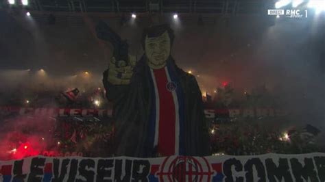 PSG AC Milan le magnifique tifo des ultras parisiens en hommage à Jean
