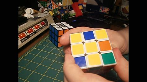 How To Solve A 3x3x3 Rubiks Cube For Beginners Youtube