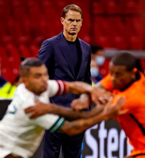 This is a man who preaches attractive and attacking total football who also helped. Waarom Frank de Boer nu al de kop van Jut is bij Oranje ...