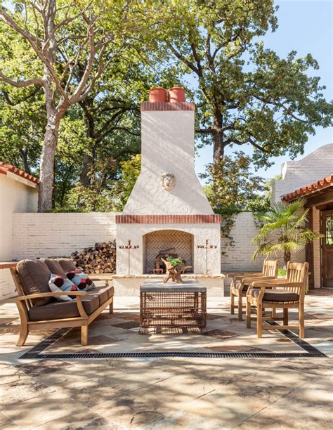 Beautiful Mediterranean Patio Designs That Will Replenish Your Energy