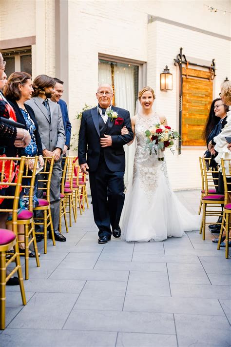 Timeless Wedding at the Engineers Club of Baltimore | Cast83