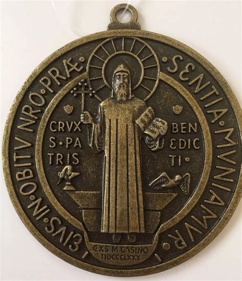 Medalla San Benito 14900 En Mercado Libre
