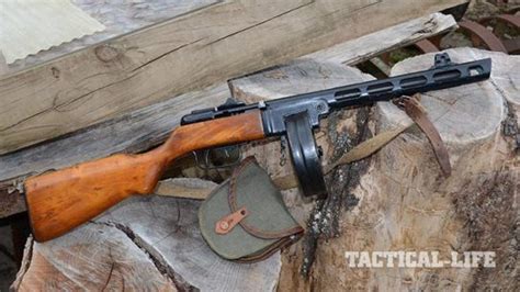 Gun Review The Soviet Ppsh 41 Submachine Gun