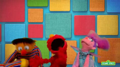 Sesame Street Elmo Has A Freeze Dance Party Coub The Biggest Video