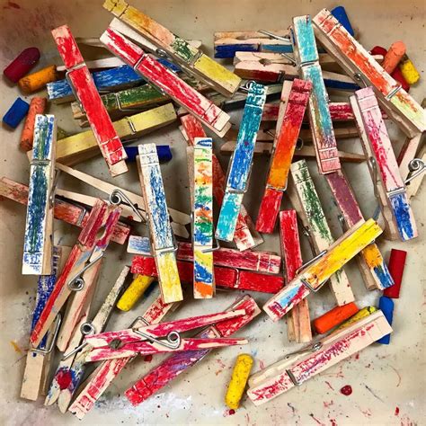 Preschool Headstart Colored These Clothes Pins With Oil Pastels