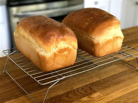 Making A House A Home Easy And Delicious Homemade Bread