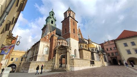Cosa Vedere Nella Cattedrale Di Wawel A Cracovia Usa La Valigia