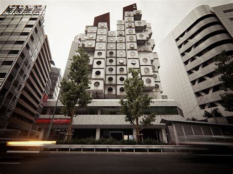 Capsule tower, nakagin capsule tower, kisho kurokawa, japanese modern architecture, prefab housing, stackable prefab 3. Nakagin Capsule Tower / Kisho Kurokawa - SnupDesign
