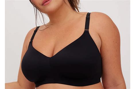 Best Wireless Bras That Actually Support Big Busts Well Good