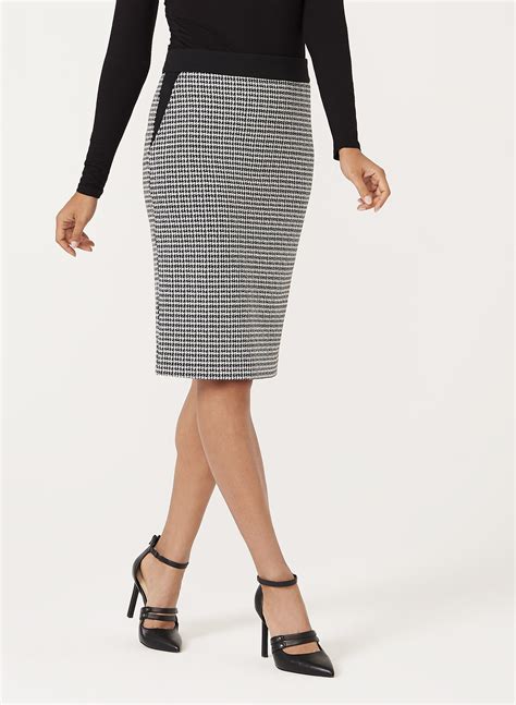 Houndstooth Pencil Skirt Laura