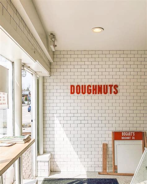 17 Of The Sweetest Doughnut Shops Around The World Doughnut Shop