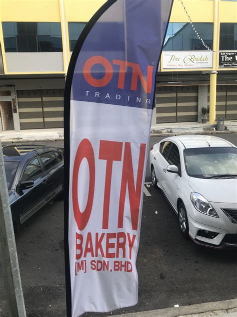 In malaysia, there are 2 main bakeries which are gardenia bakeries (kl) sdn. OTN BAKERY (M) SDN BHD | IRC