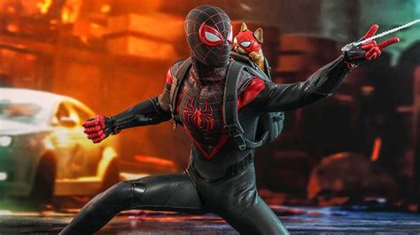 Marvels Spider Man Miles Morales Gets Awesome Figures By Hot Toys