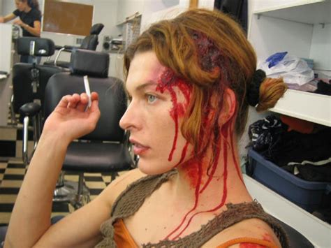 Milla Jovovich Nua Em Resident Evil Apocalypse