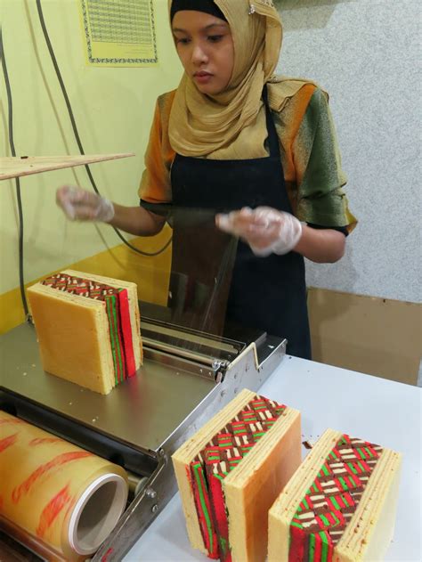 Kek Lapis Sarawak One Food And Cake House In Pandan City Johor Bahru