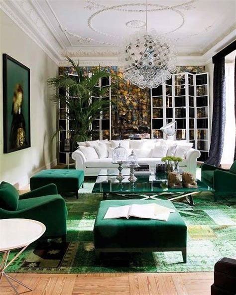 Emerald Green For A Glamorous Home