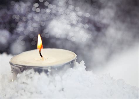 Candle In The Snow Kerstkaarten Kaartje2go