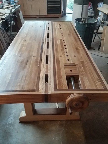 Click the tools button on the left side of the window. $200 Roubo split top bench | Woodworking bench plans ...