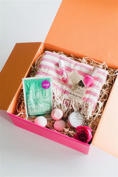 Buy bridesmaid thank you gifts and get the best deals at the lowest prices on ebay! Blog - 5 Will You Be My Bridesmaid Box Ideas From Wayfair