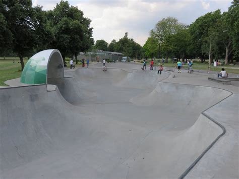 Folkestone Gardens Concrete Skatepark London Fasci Garden