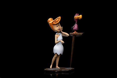 Iron Studios Wilma Flintstone The Flintstones Art 110 Scale Statue By