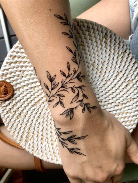38 Amazing Flower Vine Tattoos On Wrist Image Hd