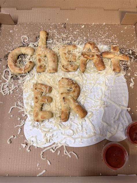 Coworkers’ cheating boyfriend came in and ordered garlic knots. The