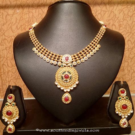 Light Weight Kundan Necklace Set South India Jewels