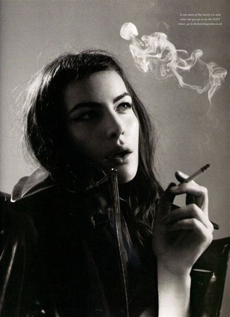 Provided to azclip by the orchard enterprises smoking lovely · bone thugs n harmony on the street ℗ 2020 rappar. Pin di Maricela K. su Places, Spaces and Faces | Liv tyler ...