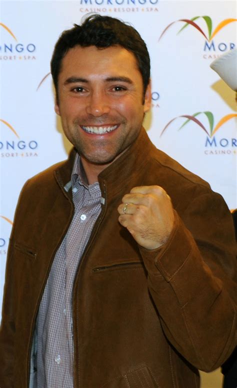 Together the boxer, 44, and the playboy model, 42, had atiana de la hoya, 18. Oscar de la Hoya — Wikipédia