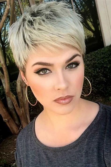 Maybe you would like to learn more about one of these? Pixie Haircuts für geschäftige Morgen Blonde Farbe # ...