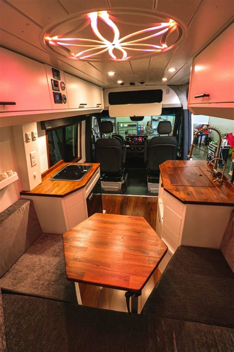 Dalight Ship Freedom Vans Van Life Diy Luxury Campers Camper Interior