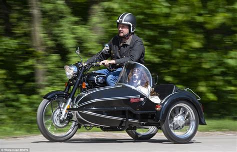 Motorcycle Sidecars Back In Fashion With Hipsters Desperate For All