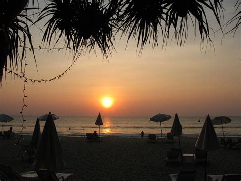 Sunset On The Beach In The Resort Of Hua Hin Thailand Wallpapers And