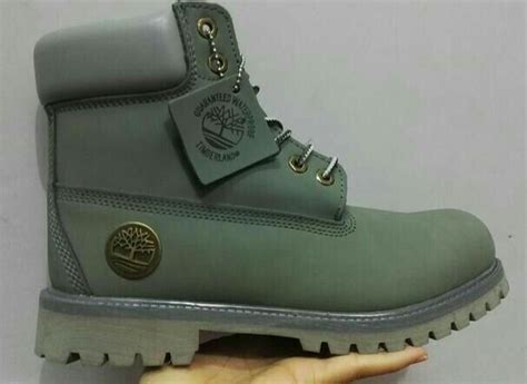 Internet users are on twitter. Pin de Lucas Villalobos en BOTAS DE MONTAÑA | Zapatos ...