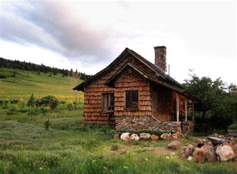 Read blog post about a rustic cabin in montana's prestigious yellowstone club & check out the best design ideas! Livingston Vacation Rental - VRBO 69926 - 1 BR Yellowstone ...