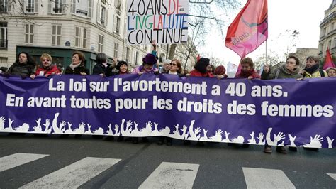 40 Ans De L IVG Des Milliers De Manifestants Pour Les Droits Des