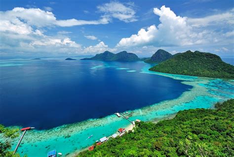 4k Bohey Dulang Island Malaysia Tropics Sea Mountains Scenery