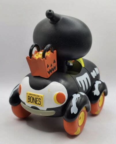 Funko Paka Paka Boo Hollow Pop Rides Gabe Vinyl Figure In Bone Buggy